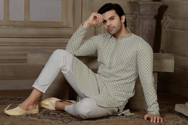 Mint Green Gliter Sequins Kurta - Image 3