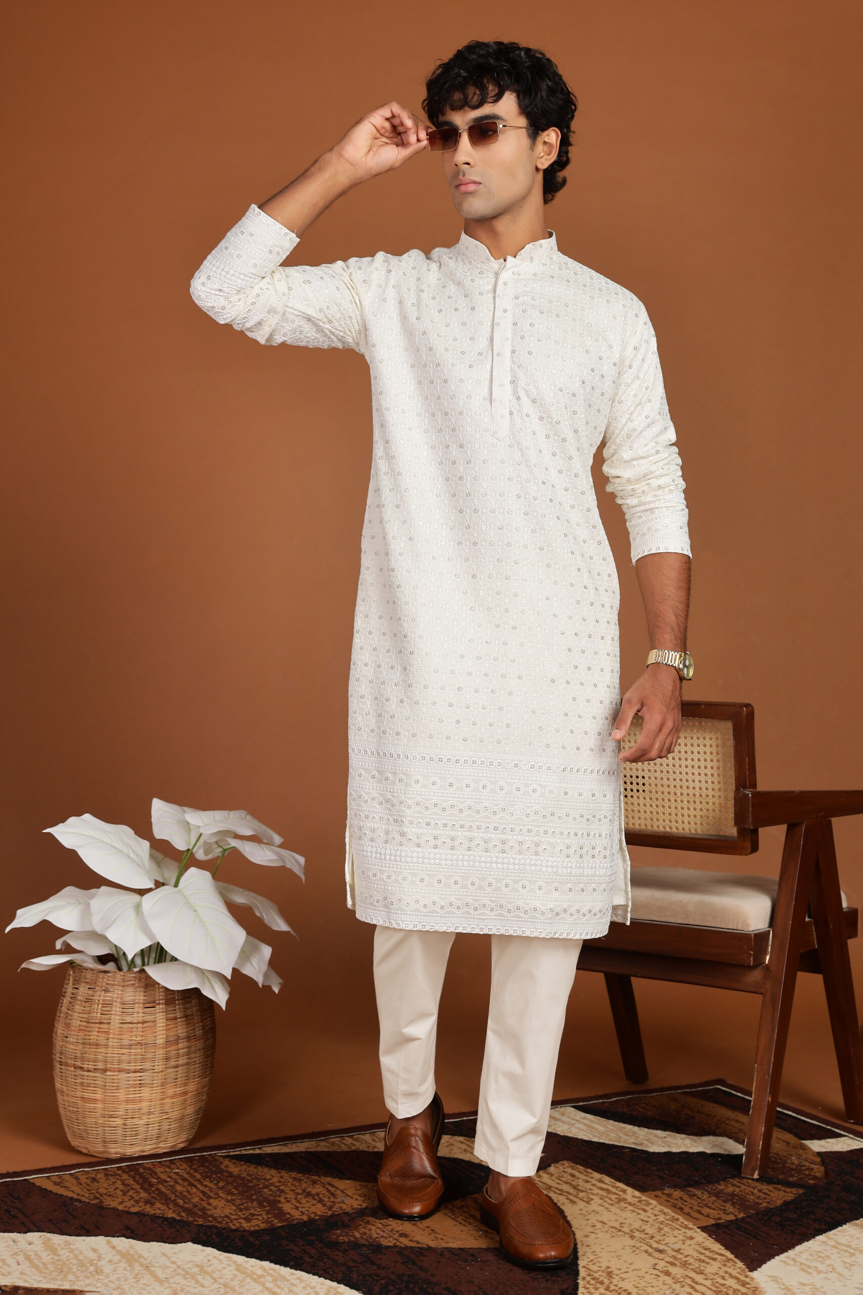 Arruga men’s cream golden glitter embroidery kurta pajama set